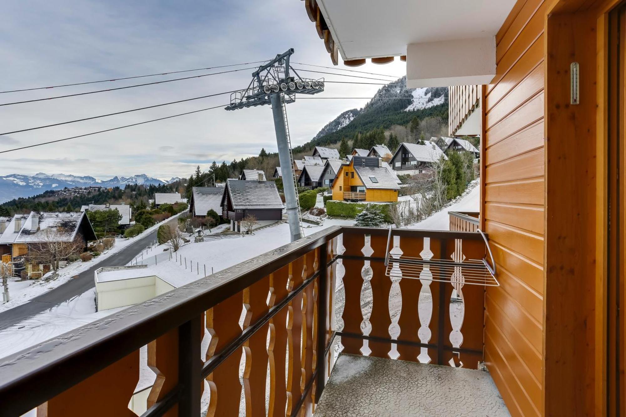 Appartement Cosy Avec Vue Sur Le Lac A Thollon Les Memises 35M² Exterior foto